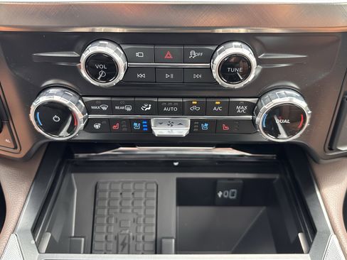 Used 2026 Ford F250 King Ranch w/ Chrome Package AWD/4WD image 30