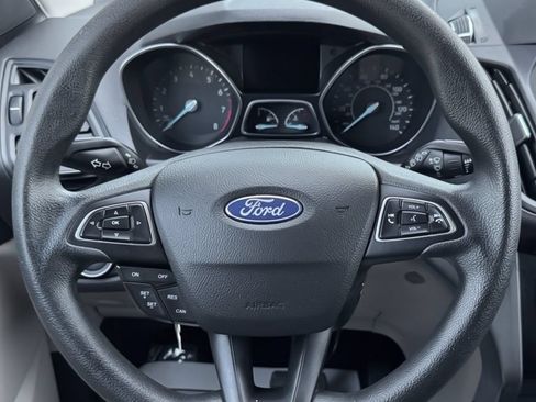 Used 2019 Ford Escape SE AWD/4WD image 18