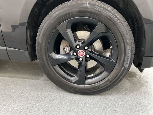 Used 2019 Jaguar F-PACE Premium AWD/4WD image 26