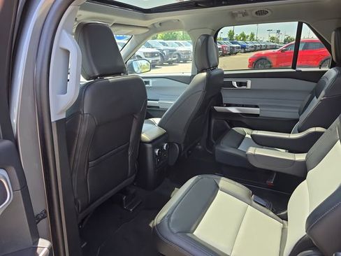 Certified 2023 Ford Explorer XLT w/ Equipment Group 202A AWD/4WD image 27