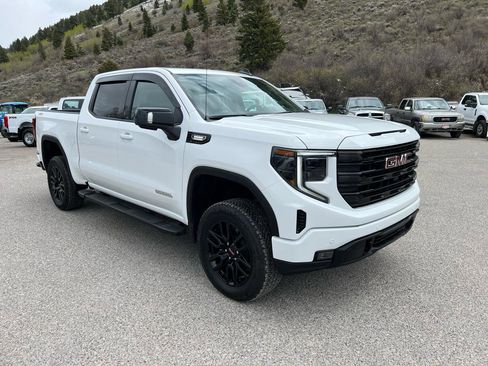 Used 2025 GMC Sierra 1500 Elevation AWD/4WD image 8