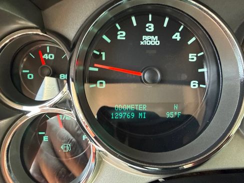 Used 2012 Chevrolet Silverado 1500 LT w/ All-Star Edition RWD image 5
