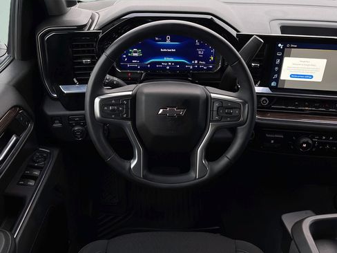 Used 2023 Chevrolet Silverado 1500 RST AWD/4WD image 9