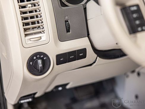 Used 2008 Ford Escape XLT FWD image 20