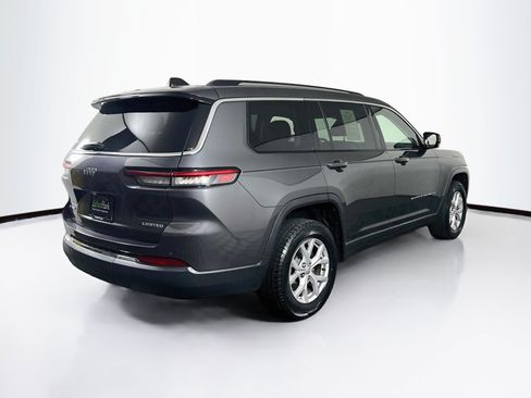 Used 2022 Jeep Grand Cherokee L Limited AWD/4WD image 9