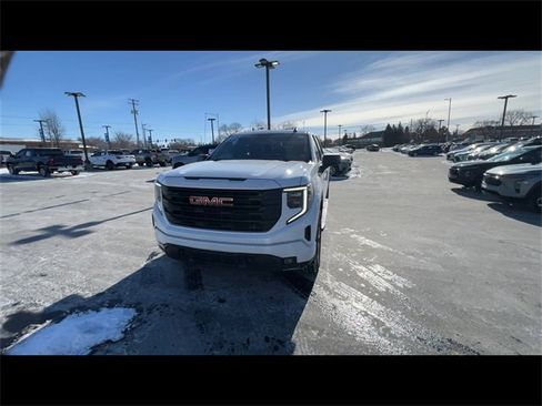 Certified 2022 GMC Sierra 1500 Elevation image 3