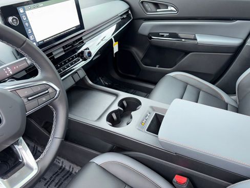 Used 2024 Honda Prologue Touring image 24