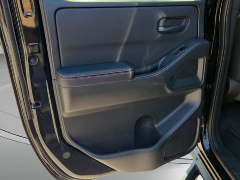 New 2026 Nissan Frontier Pro-X image 10