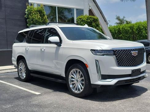 Certified 2023 Cadillac Escalade Premium Luxury AWD/4WD image 21