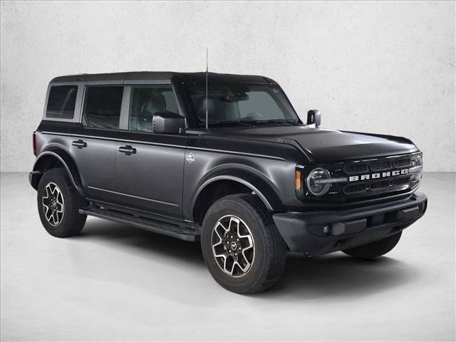Used 2023 Ford Bronco Outer Banks AWD/4WD image 3