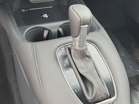 New 2026 Honda HR-V EX-L image 11