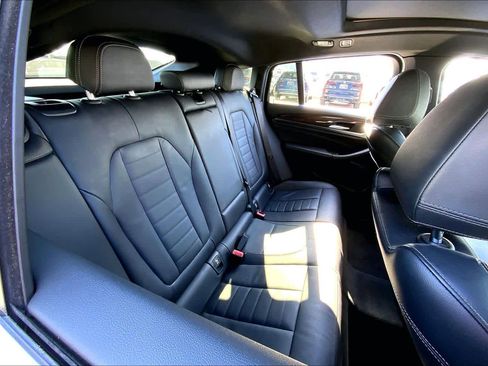 Used 2020 BMW X4 xDrive30i w/ Driving Assistance Package image 18