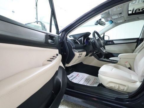 Used 2018 Subaru Legacy 2.5i Premium AWD/4WD image 9