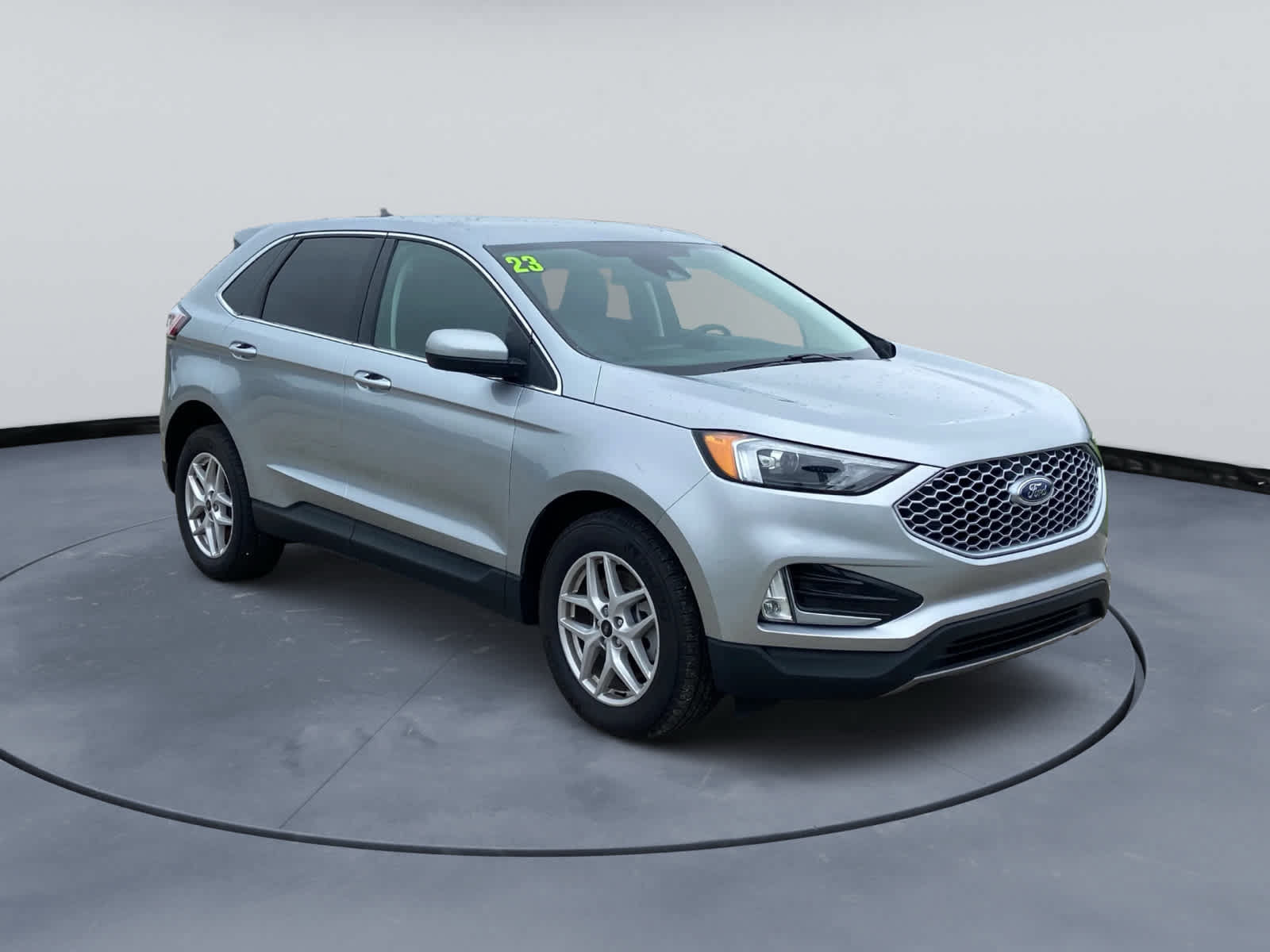 Used 2023 Ford Edge SEL w/ Convenience Package AWD/4WD image 9