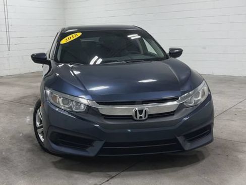 Used 2018 Honda Civic LX image 7
