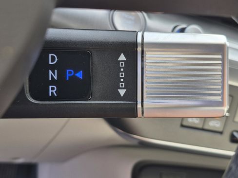 Used 2024 Hyundai Kona Limited AWD/4WD image 31