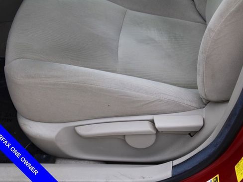 Used 2013 Toyota Corolla LE image 15