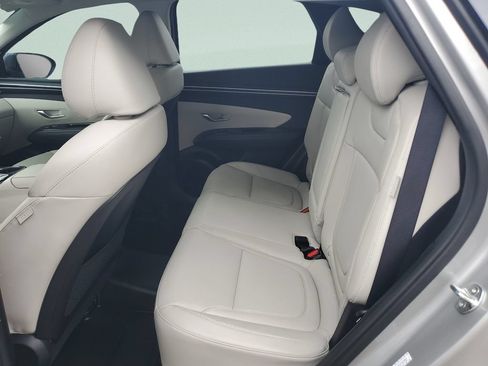 Certified 2024 Hyundai Tucson Limited AWD/4WD image 10