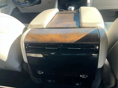 Certified 2022 Jeep Grand Wagoneer Series I AWD/4WD image 20