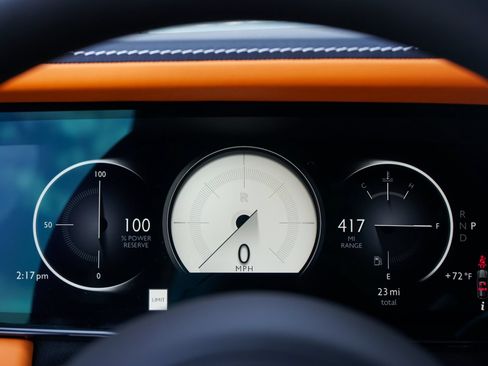 New 2026 Rolls-Royce Cullinan AWD/4WD image 13