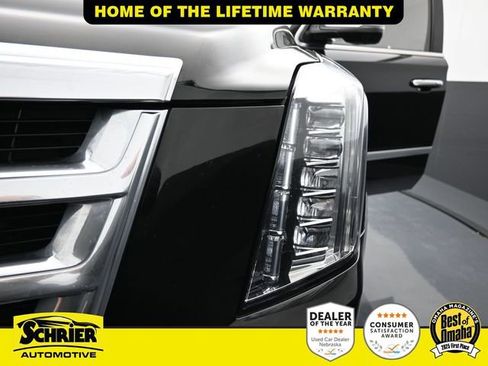 Used 2020 Cadillac Escalade Premium Luxury image 55