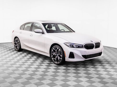 Certified 2026 BMW 330i xDrive Sedan AWD/4WD image 8