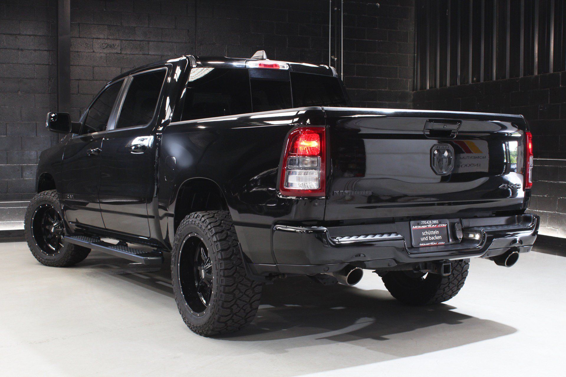 Used 2022 RAM 1500 Big Horn AWD/4WD image 14