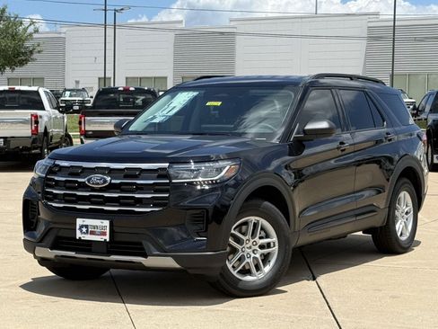 New 2026 Ford Explorer Active AWD/4WD image 31