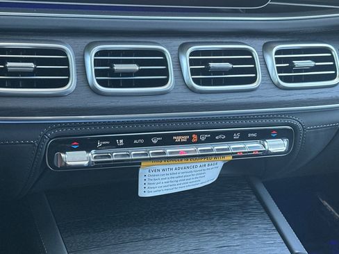 New 2026 Mercedes-Benz GLS 63 AMG 4MATIC image 18