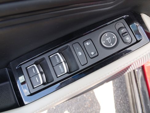 Used 2023 Honda Accord Touring image 18