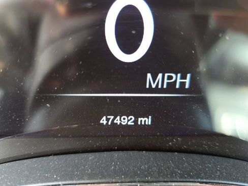 Used 2018 Jeep Grand Cherokee Limited AWD/4WD image 12