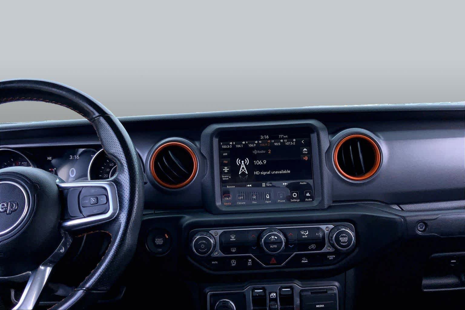 Used 2022 Jeep Gladiator Mojave w/ Dual Top Group AWD/4WD image 7