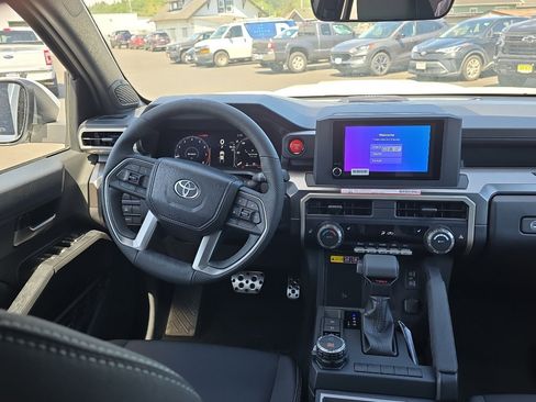 New 2026 Toyota Tacoma TRD Sport AWD/4WD image 20