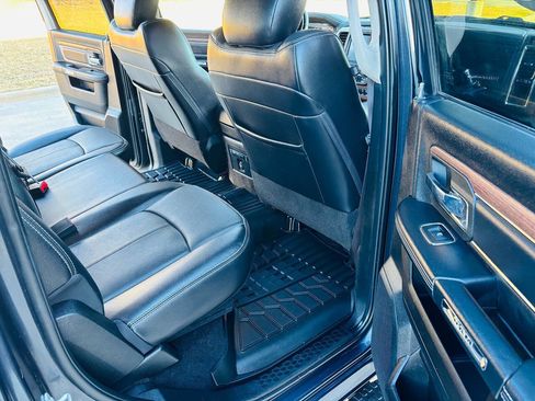 Used 2017 RAM 1500 Laramie w/ Convenience Group image 53