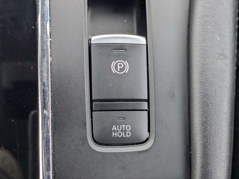 Used 2024 Mitsubishi Outlander ES AWD/4WD image 33