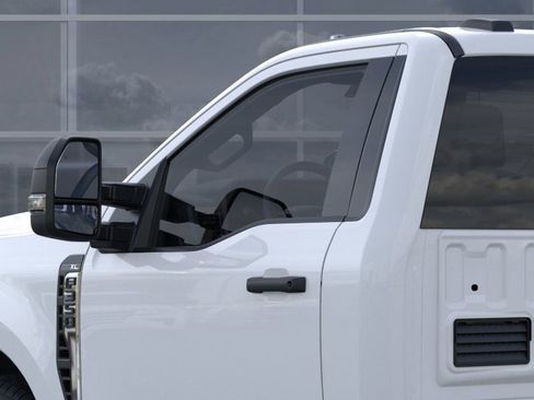 New 2026 Ford F350 XL w/ XL Chrome Package image 20