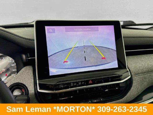 Used 2023 Jeep Compass Latitude AWD/4WD image 13