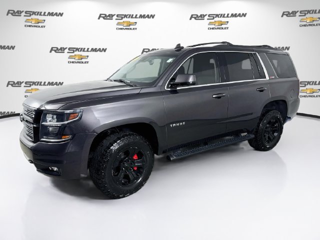 Used 2017 Chevrolet Tahoe LT w/ Luxury Package AWD/4WD image 3