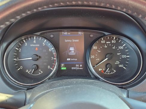 Used 2018 Nissan Rogue SL AWD/4WD image 24