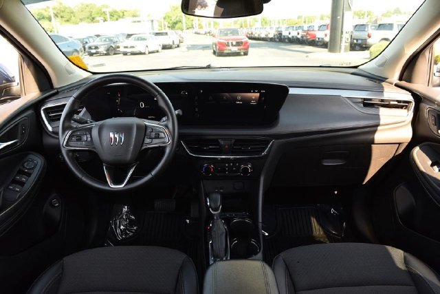 Used 2025 Buick Encore GX Preferred FWD image 7