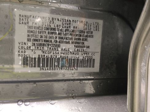 Used 2024 Nissan Sentra S image 33