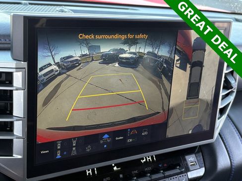 Used 2025 Toyota Tundra Platinum image 29