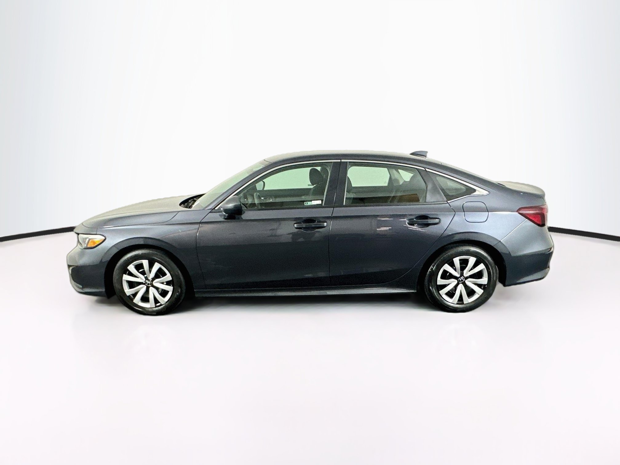 Used 2025 Honda Civic LX image 4