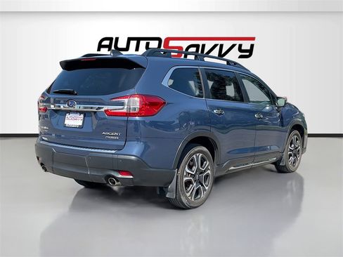 Used 2023 Subaru Ascent Touring image 7