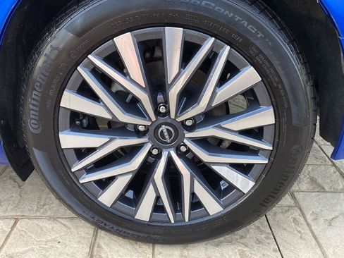 Certified 2025 Nissan Altima 2.5 SV FWD image 13