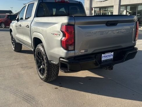 Used 2023 Chevrolet Colorado W/T w/ WT Convenience Package II image 8