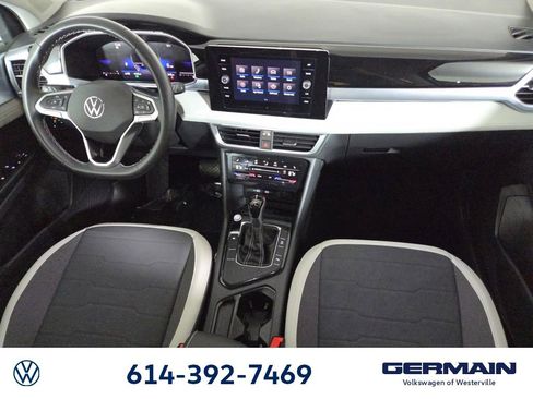 Used 2025 Volkswagen Taos SE FWD image 25