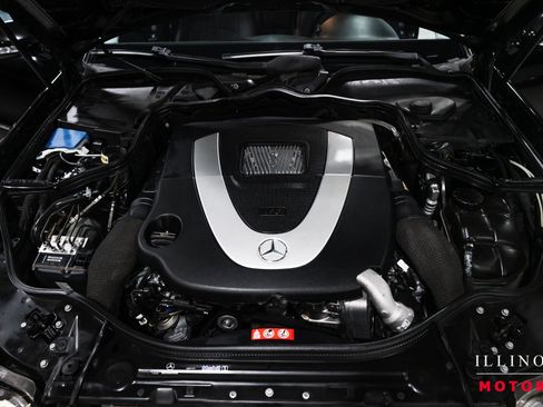 Used 2007 Mercedes-Benz E 550 Sedan image 38
