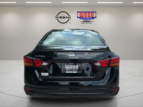 Certified 2025 Nissan Altima 2.5 S FWD image 5