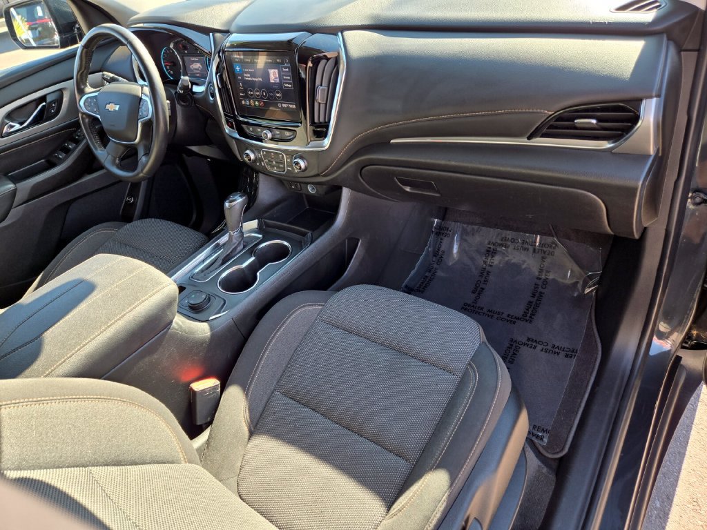 Used 2020 Chevrolet Traverse LT w/ Driver Confidence II Package AWD/4WD image 20